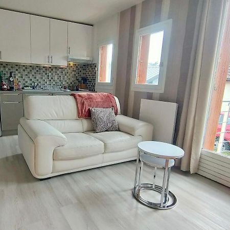 Maison Avec Sous Sol Independant Et Parking A 2Km De Versailles Buc  Dış mekan fotoğraf